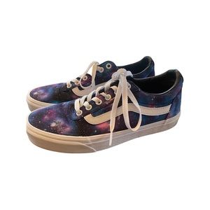 VANS women’s Cosmos Blue Galaxy size 8.5 Outer Space Nebula